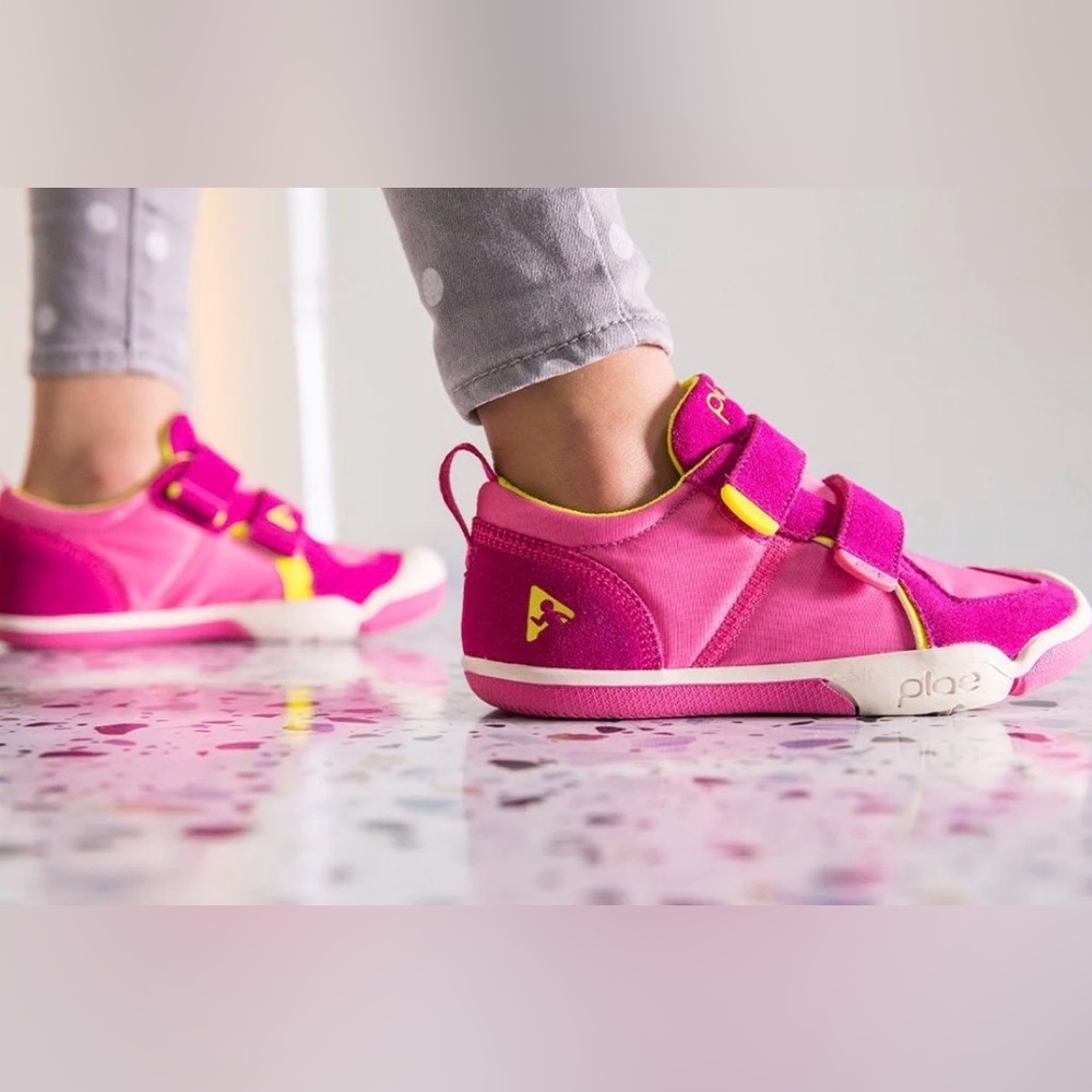 NIB Plae toddler girls pink kids sneakers size 12